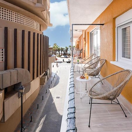 Апартаменты Apartamento Puerto Sol Y Mar Фуэнхирола Экстерьер фото
